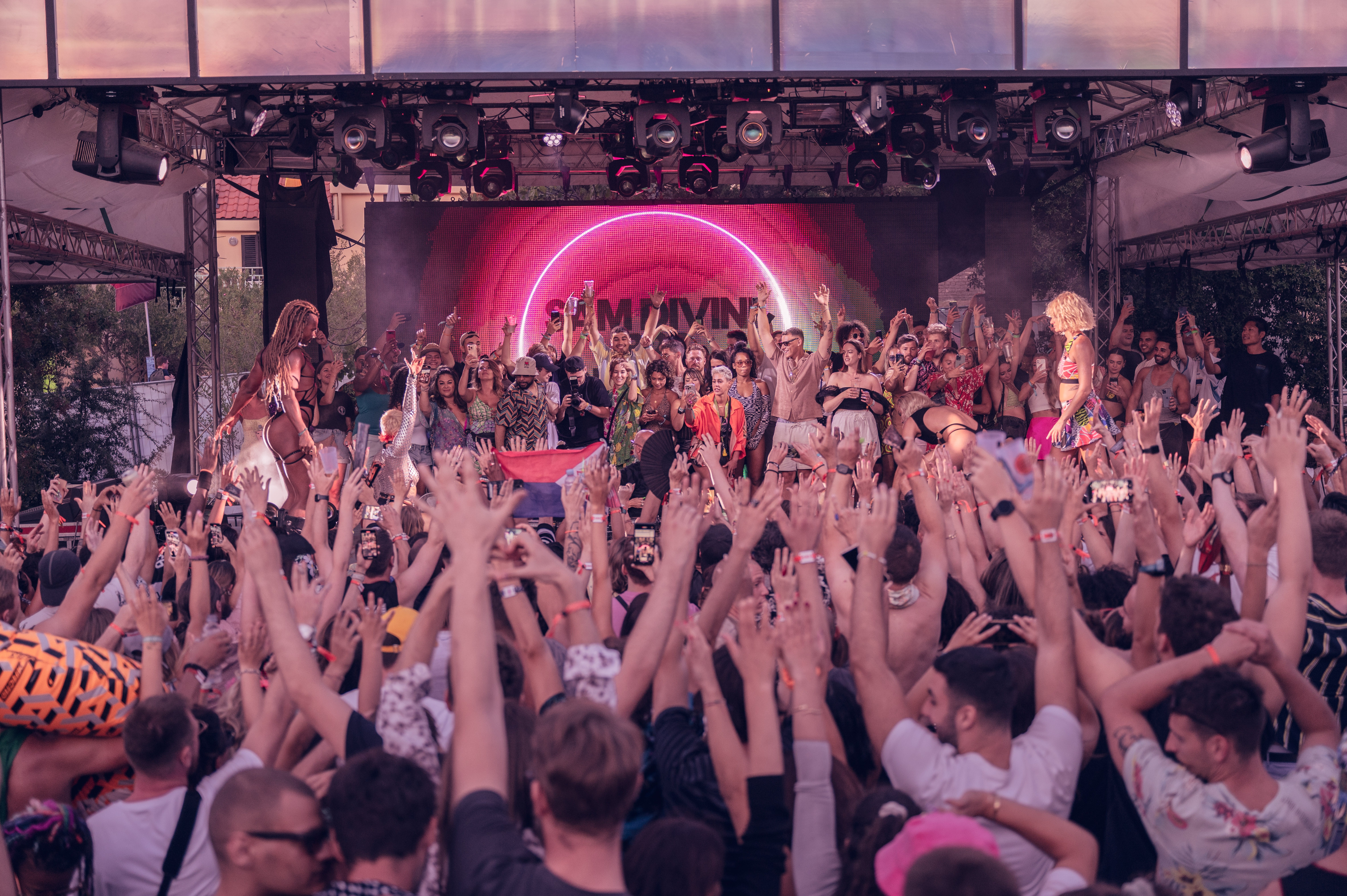 DEFECTED