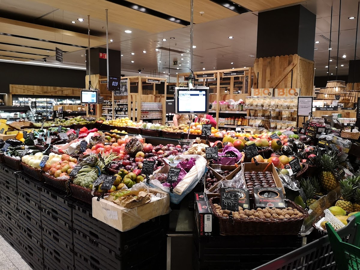 El Corte Inglés Marbella photo 2