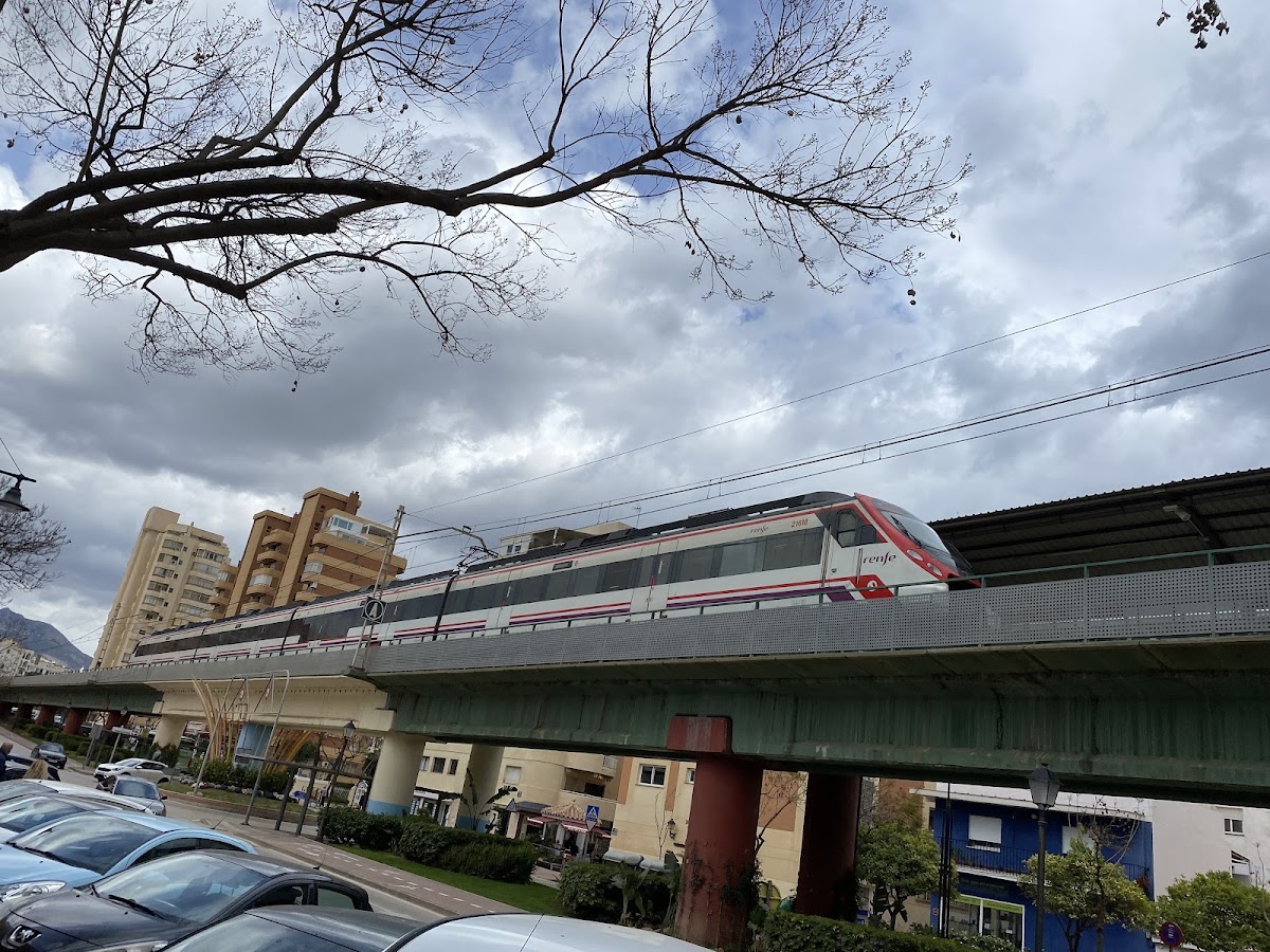 Los Boliches Train Station photo 4