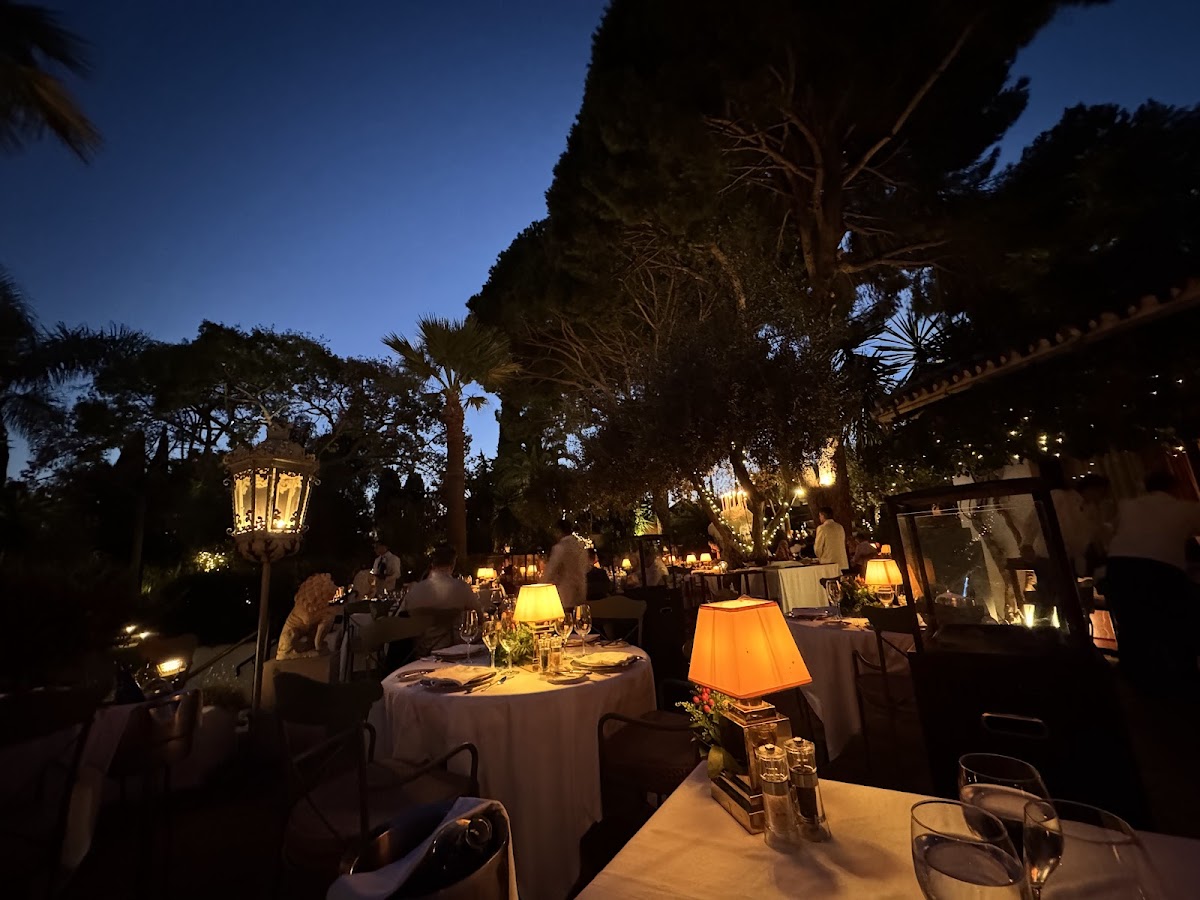 El Grill de Marbella Club photo 3
