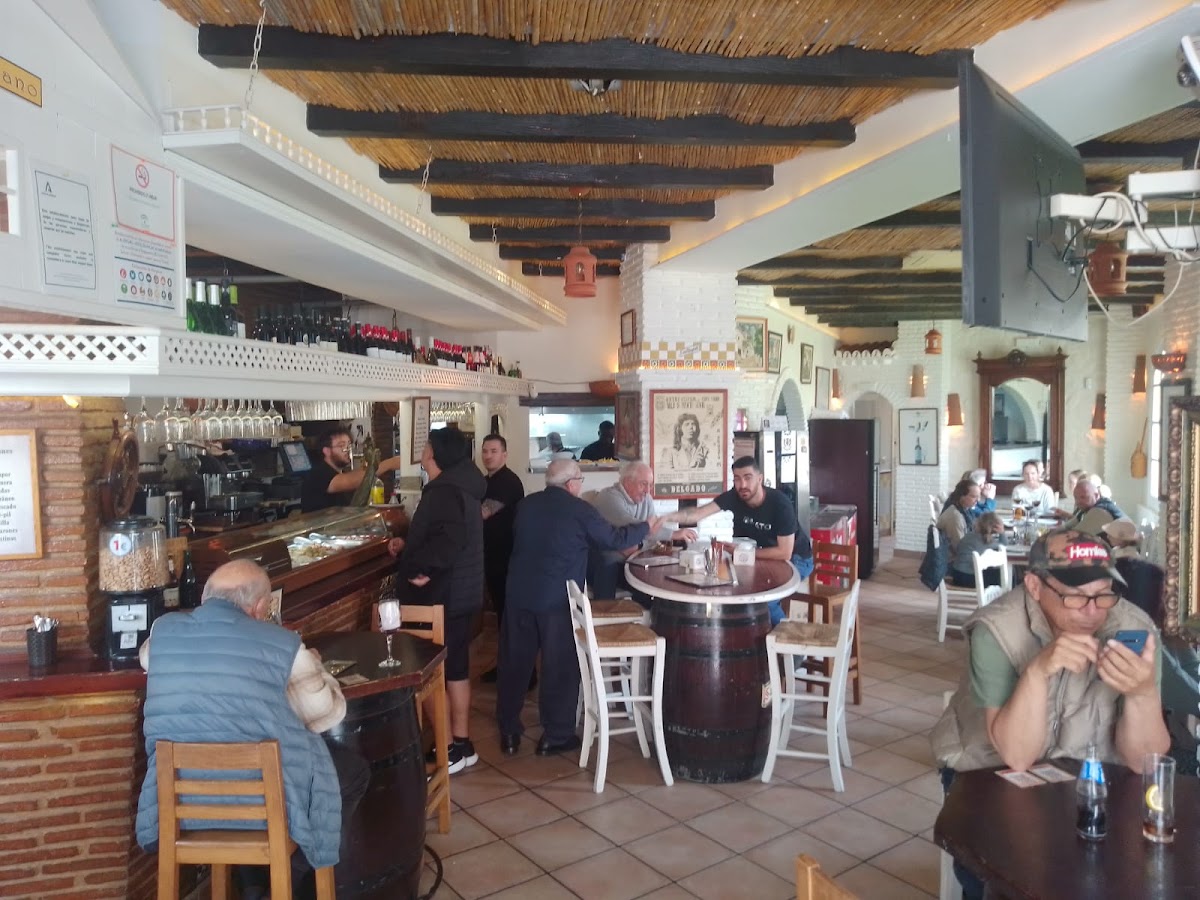 Bar Restaurante Sevillano Chaparil photo 4