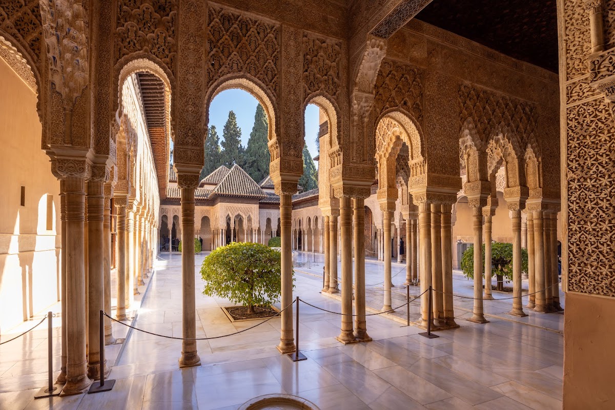 Nasrid Palaces photo 1