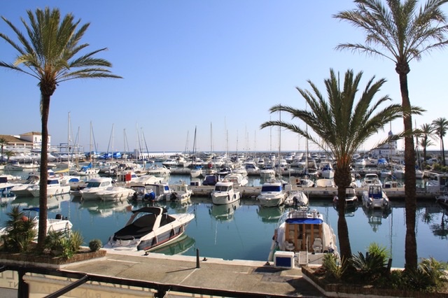 Marina Banús Apartments photo 1