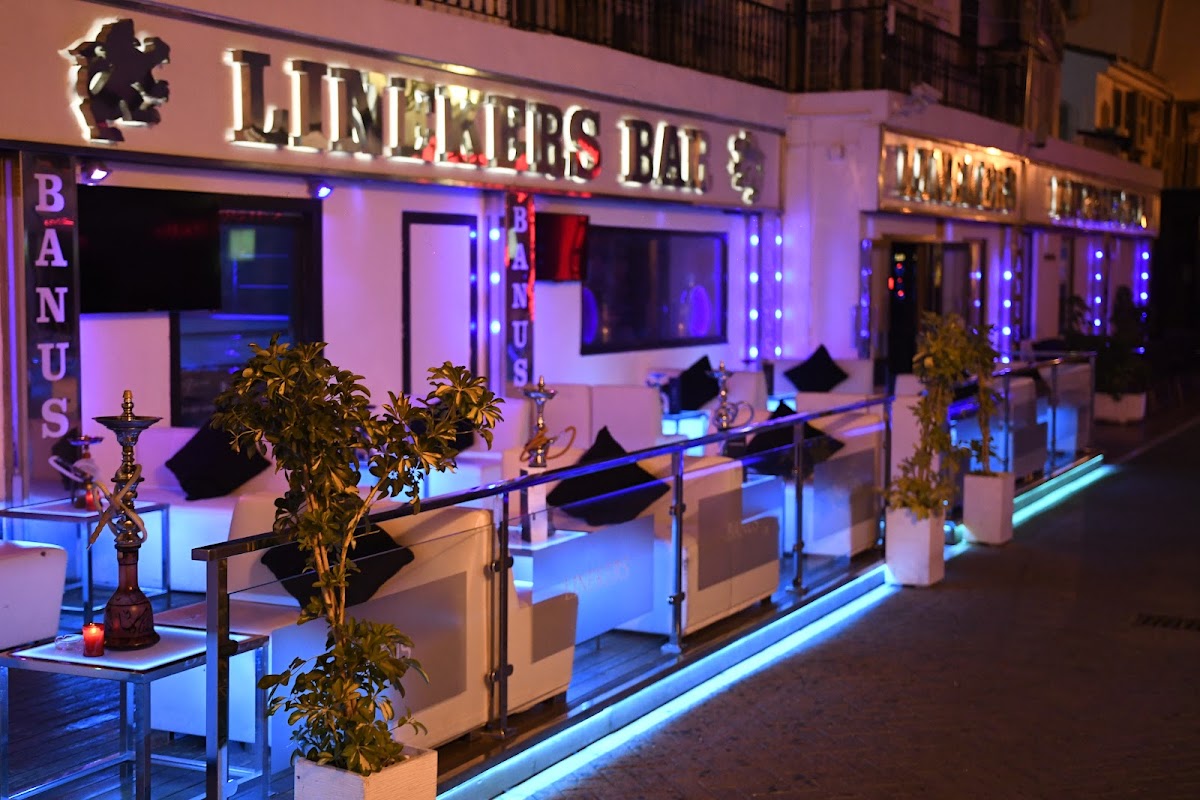 Linekers Bar photo 2