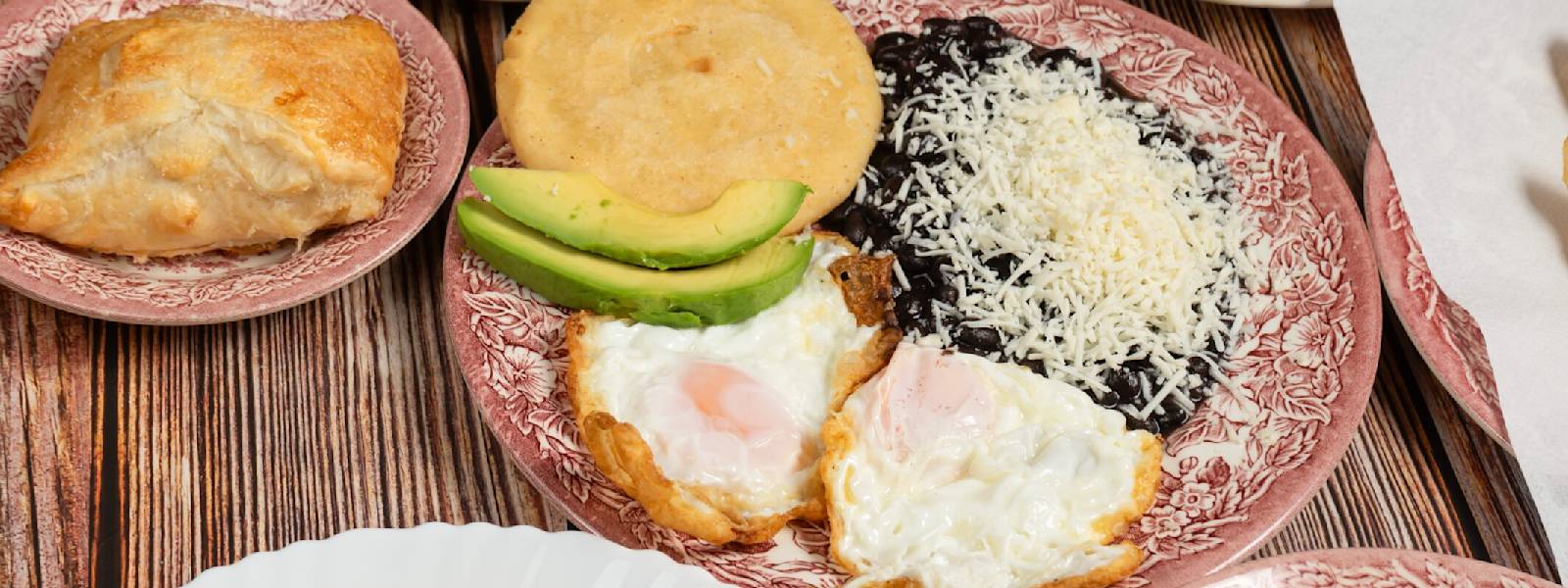 Breakfast / Lunch